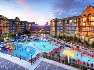 225 Collier Dr #U-2402, Sevierville, TN 37862