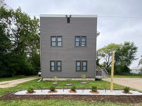 3rd image of 78 N 4th St #1