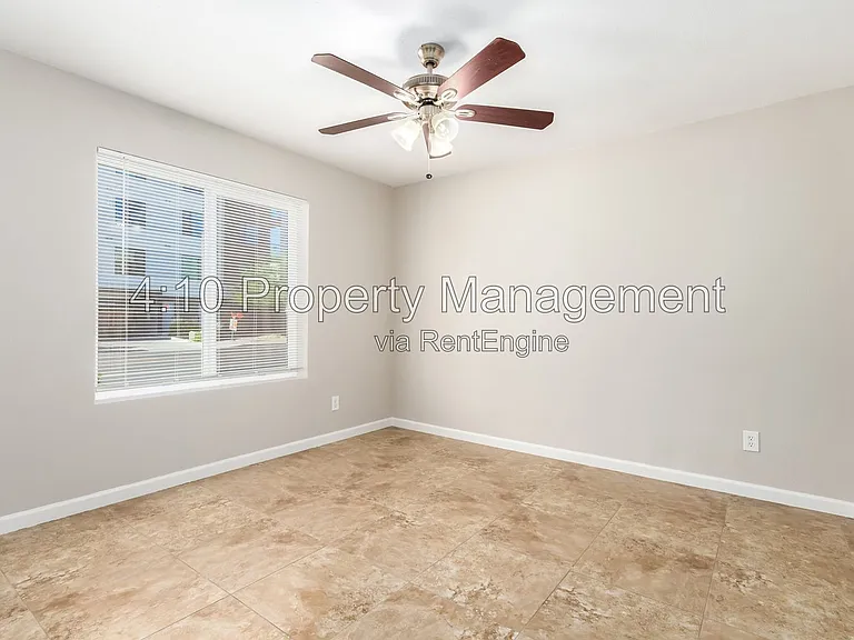 103 S McKemy St #A — Photo 18