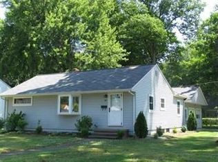 267 Brookfield Rd, Avon Lake, OH 44012