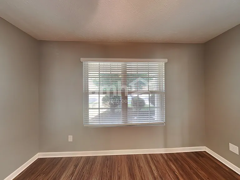 1010 Harmony Ln — Photo 20