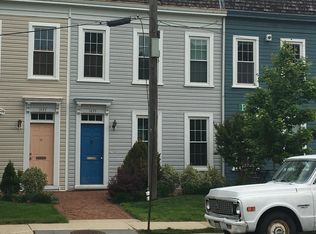 1435 Powhatan St, Alexandria, VA 22314