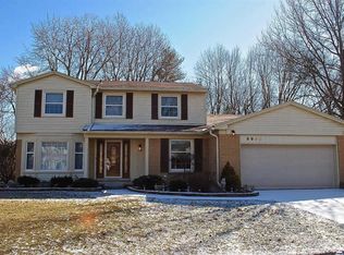 9936 N Canton Center Rd, Plymouth, MI 48170