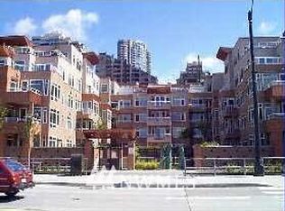 1950 Alaskan #135, Seattle, WA 98101