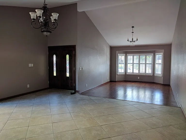 2081 Silence Dr — Photo 3