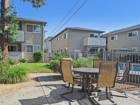 4th image of 720 Coleman Ave APT E