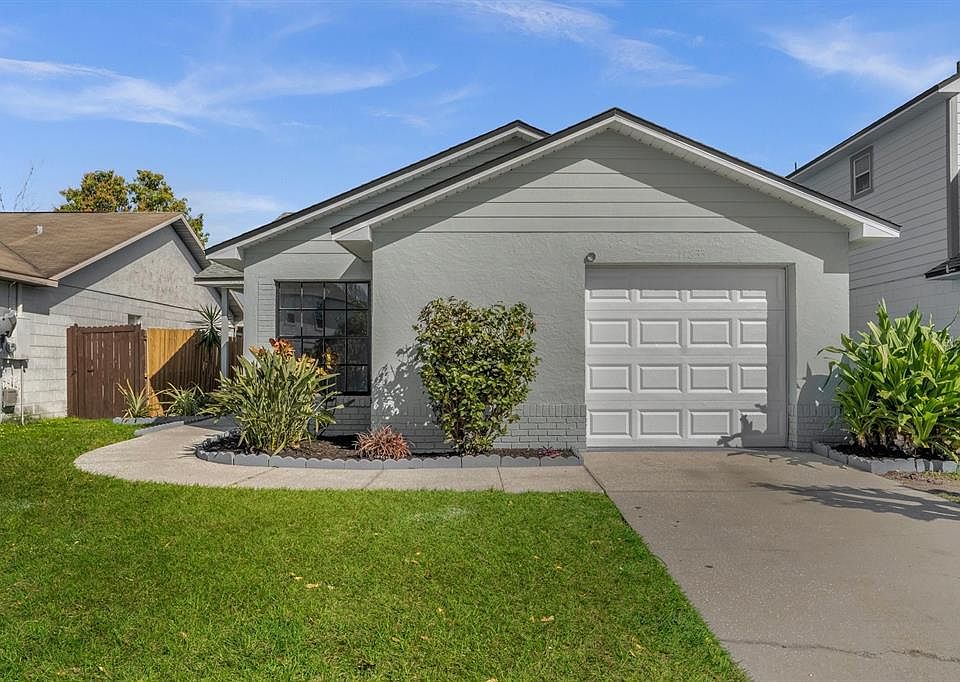 1st image of 11833 Atlin Dr
