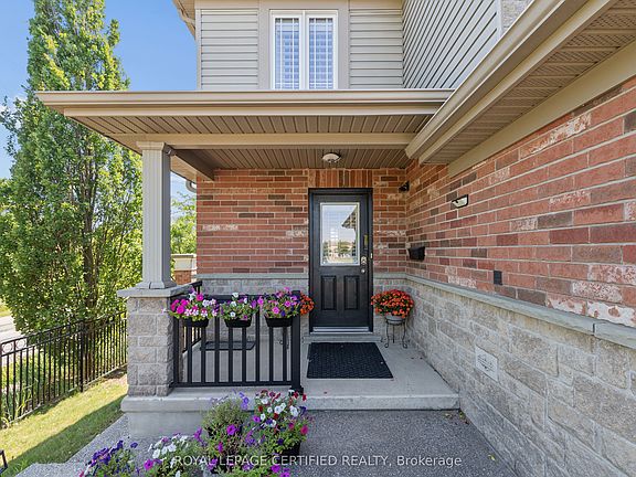 5th image of 37 Wilkie Cres