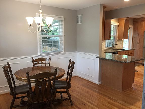 Remodeled Kitchen/Dining