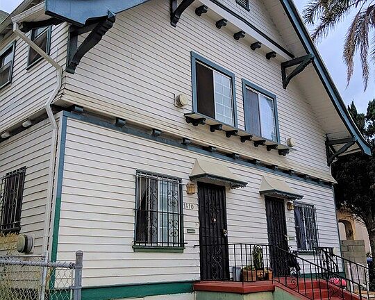 3rd image of 1410 S Westmoreland Ave