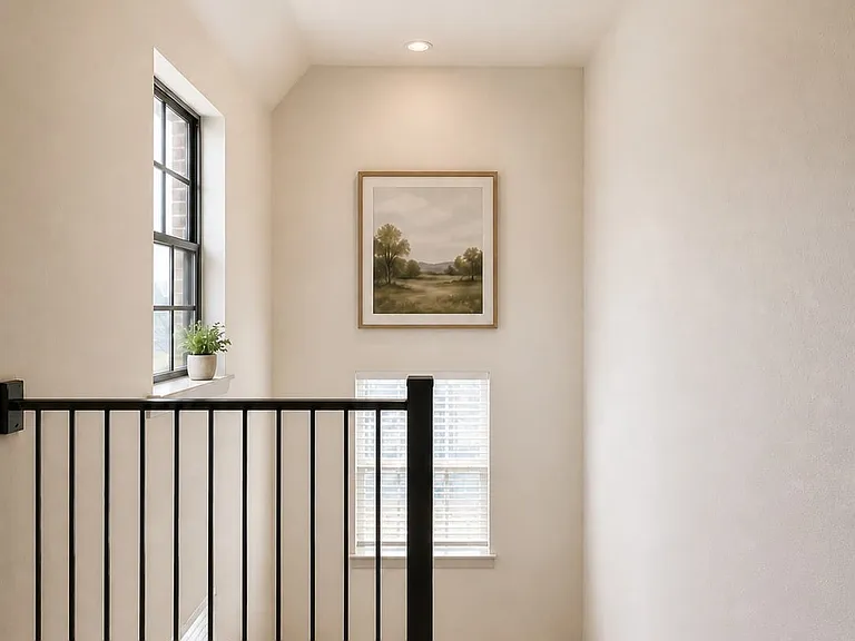 1066 Fullerton Dr — Photo 11