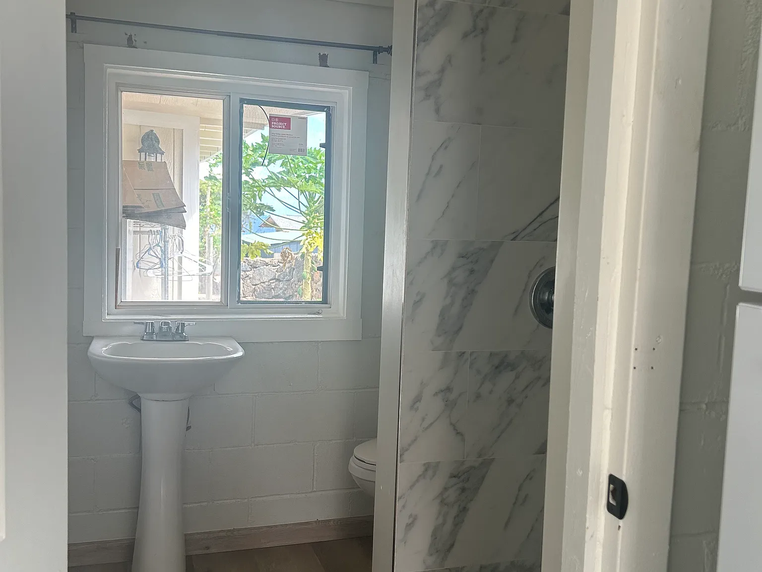 747 15th Ave — Photo 3
