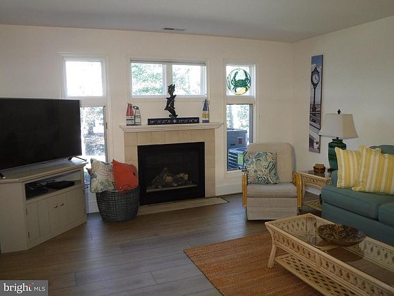 4th image of 39096 Pinewood Cir #55082