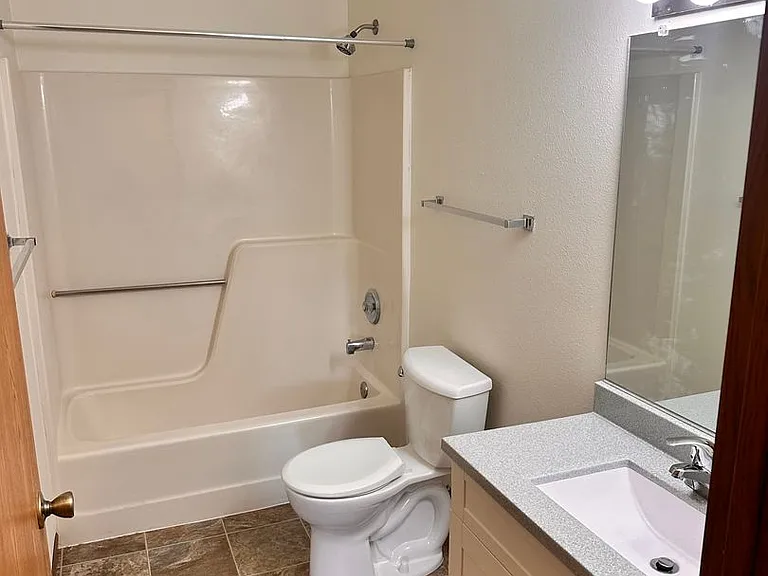 4908 Coventry Ct — Photo 27