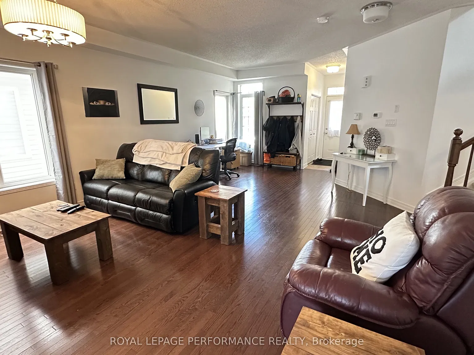 4 bed, $3,000 — Photo 3
