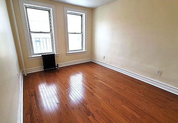 5th image of 30-11 49th St #1S