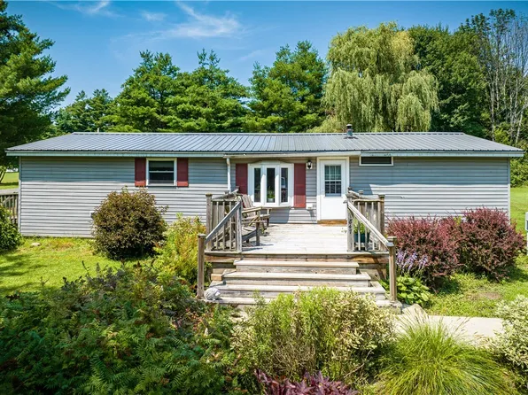 1847 County Route 6, Fulton, NY 13069