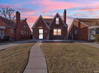 18921 Lesure St, Detroit, MI 48235