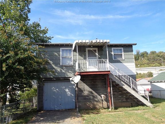 5th image of 218 Grosscup Ave