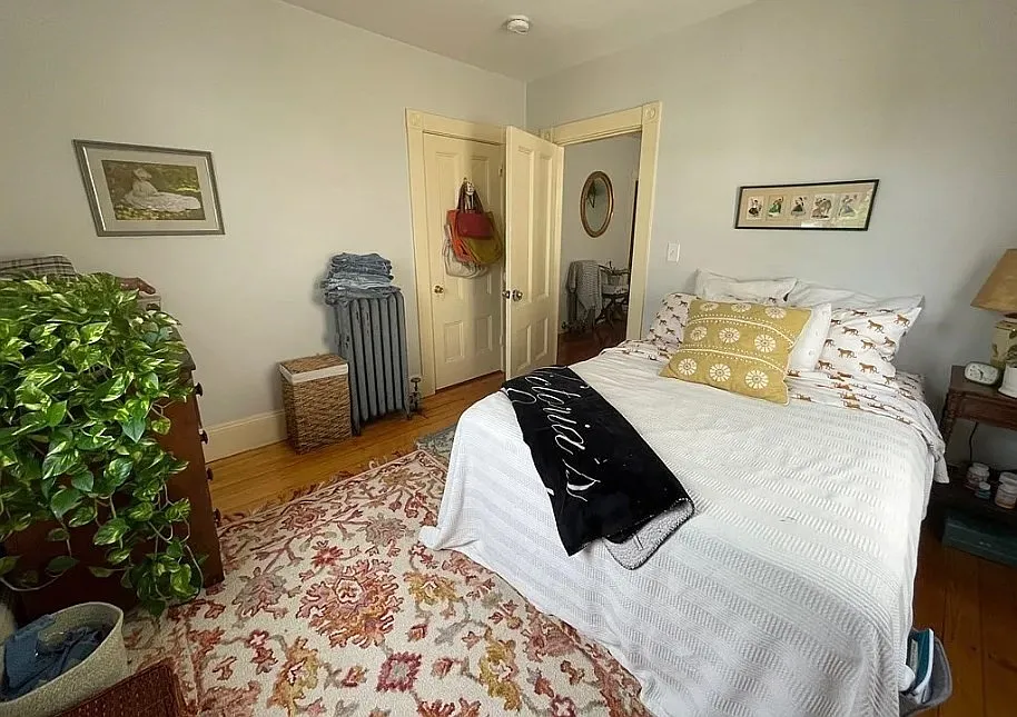 787 Boylston St #3A
