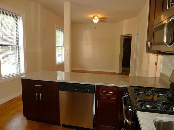 4th image of 1645 W Waveland Ave #2
