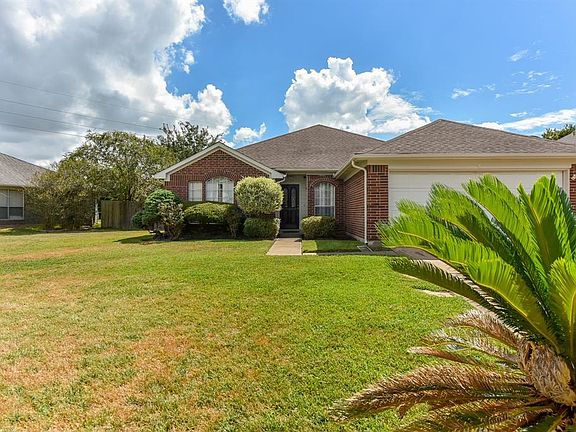 2nd image of 4415 Eaglewood Trail Dr