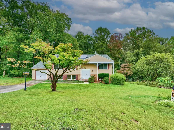 15 Franklin Valley Cir, Reisterstown, MD 21136