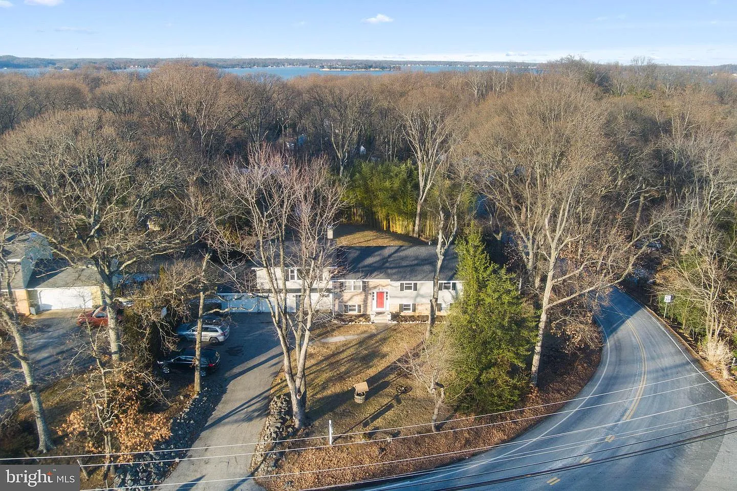 876 Shore Acres Rd photo 1