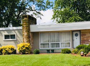 17154 Massey Rd, Mooreland, IN 47360