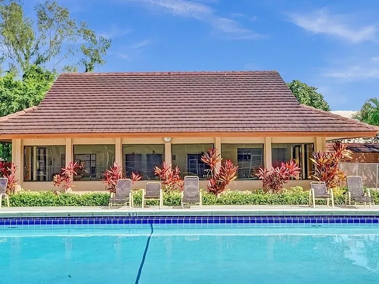 1931 Sabal Palm Dr #107 — Photo 13