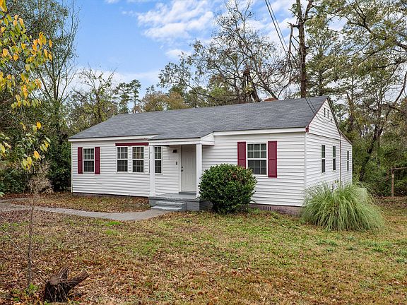 4th image of 2411 Ruby Drive