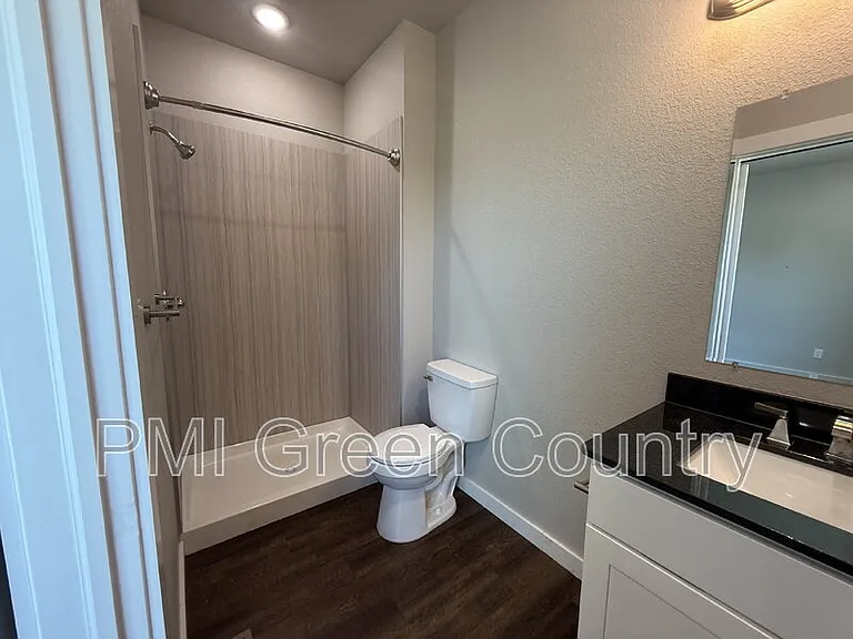 13523 S Mingo Rd #3 — Photo 13
