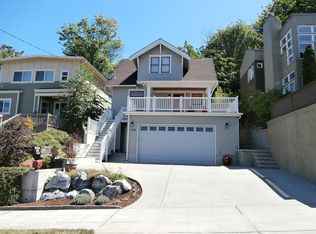 208 32nd Ave E, Seattle, WA 98112