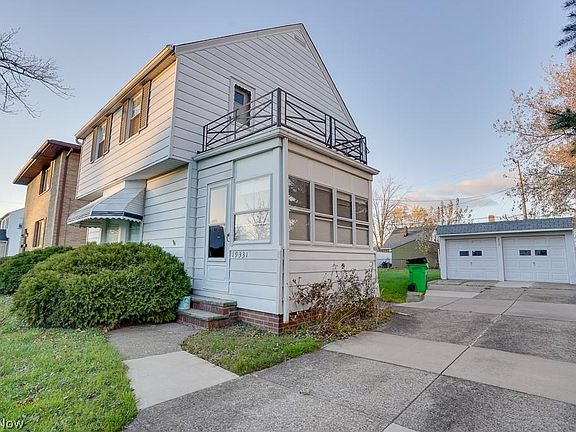 3rd image of 19331 Locherie Ave