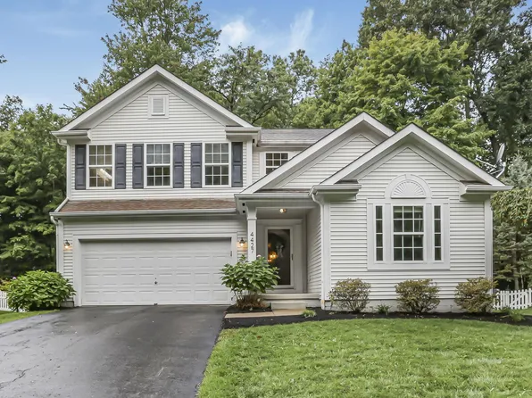 4427 Wooded Nook Dr, New Albany, OH 43054