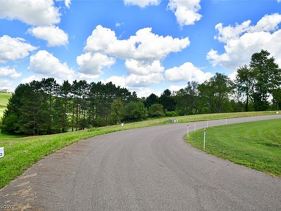 5th image of Corbin Dr