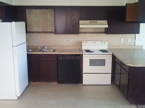 4th image of 2929 Siki Ct