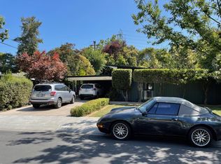1050 Moffett Cir, Palo Alto, CA 94303