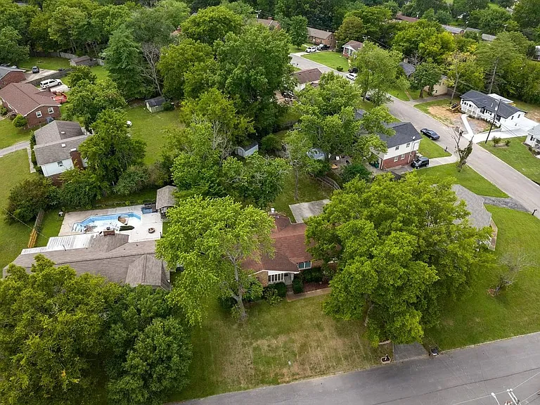 2805 Galesburg Dr — Photo 20