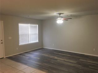 322 E Laura St, Rogers, AR 72758