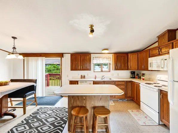 5814 County Road Tt, Marshall, WI 53559