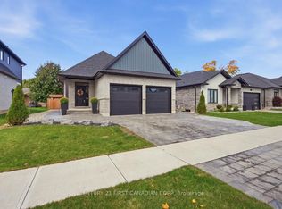 12 Briscoe Cres, Strathroy Caradoc, ON N7G4E1