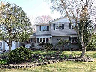 8 Akron Pl, Shoreham, NY, 11786