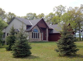 2180 Cloud Dr NE, Blaine, MN 55449