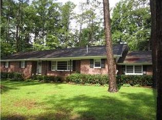 208 Center St, Walterboro, SC 29488