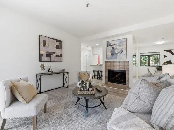 4250 El Camino Real APT A305, Palo Alto, CA 94306