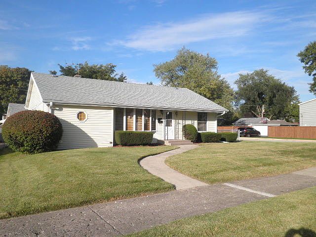 1st image of 230 Village Dr