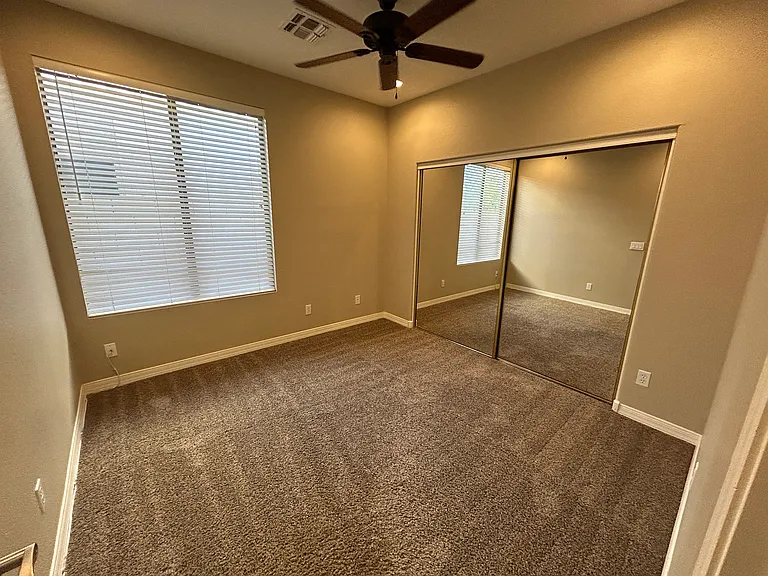 5163 W Village Dr — Photo 22
