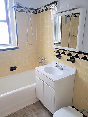 Rented by Zuz Realty | media 26