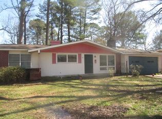 2280 Charmwood Cir, Jackson, MS 39204